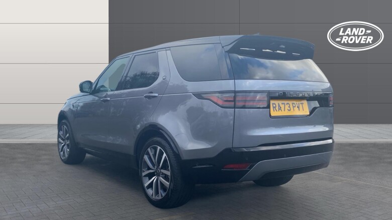 Land Rover Discovery 3.0 D300 Dynamic SE 5dr Auto Diesel Station Wagon